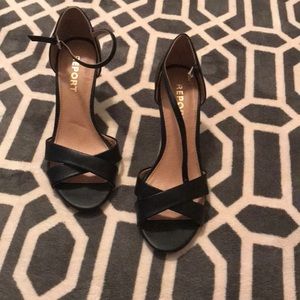 Black and brown strap oh heel